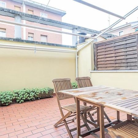 Tiarini 14 Apartamento Bolonha Exterior foto