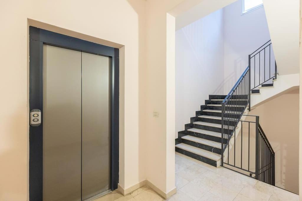 Tiarini 14 Apartamento Bolonha Exterior foto