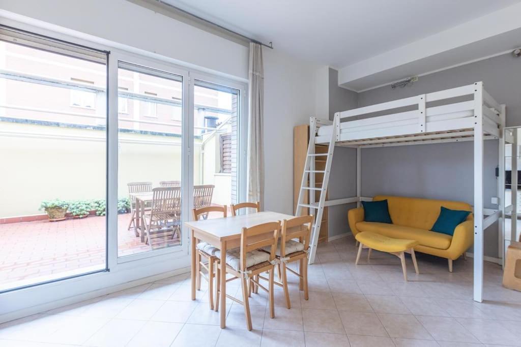 Tiarini 14 Apartamento Bolonha Exterior foto
